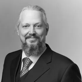 Fellow Jörn Schlingensiepen